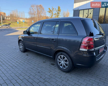 Серый Опель Зафира, объемом двигателя 1.8 л и пробегом 170 тыс. км за 7200 $, фото 17 на Automoto.ua