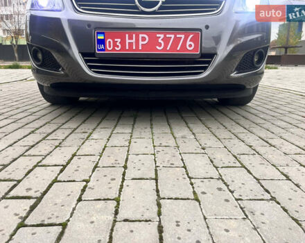 Опель Зафира 2012 в Луцке на Automoto.ua Серый Опель Зафира, объемом двигателя 1.7 л и пробегом 242 тыс. км за 8600 $, фото 34 на Automoto.ua