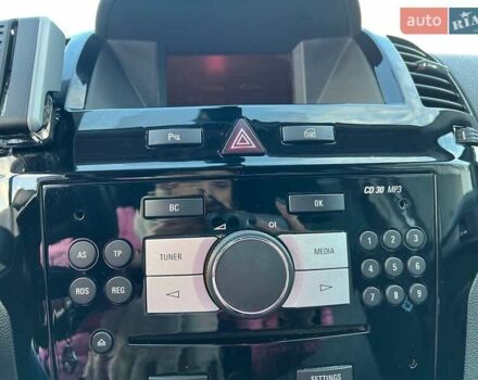 Серый Опель Зафира, объемом двигателя 1.7 л и пробегом 335 тыс. км за 7690 $, фото 29 на Automoto.ua