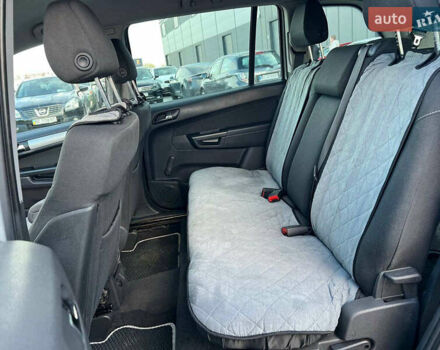 Серый Опель Зафира, объемом двигателя 1.7 л и пробегом 335 тыс. км за 7690 $, фото 34 на Automoto.ua