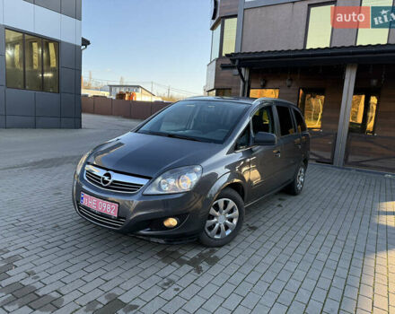 Серый Опель Зафира, объемом двигателя 1.8 л и пробегом 170 тыс. км за 7200 $, фото 24 на Automoto.ua