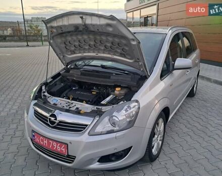 Опель Зафира 2012 в Могилев-Подольском на Automoto.ua Серый Опель Зафира, объемом двигателя 1.8 л и пробегом 259 тыс. км за 7800 $, фото 76 на Automoto.ua