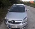 Серый Опель Зафира, объемом двигателя 1.7 л и пробегом 317 тыс. км за 7800 $, фото 1 на Automoto.ua