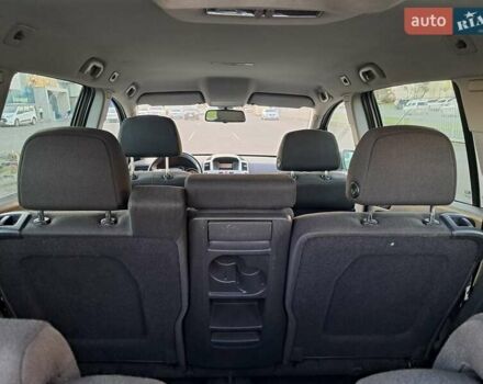 Серый Опель Зафира, объемом двигателя 1.6 л и пробегом 202 тыс. км за 6300 $, фото 27 на Automoto.ua