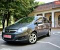Серый Опель Зафира, объемом двигателя 1.8 л и пробегом 229 тыс. км за 7750 $, фото 1 на Automoto.ua