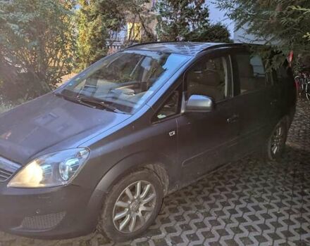 Серый Опель Зафира, объемом двигателя 1.7 л и пробегом 300 тыс. км за 6500 $, фото 8 на Automoto.ua