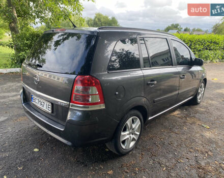 Серый Опель Зафира, объемом двигателя 1.69 л и пробегом 206 тыс. км за 7750 $, фото 6 на Automoto.ua