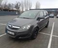 Серый Опель Зафира, объемом двигателя 1.7 л и пробегом 300 тыс. км за 3600 $, фото 1 на Automoto.ua