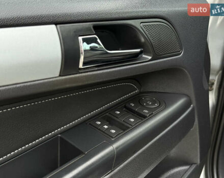 Серый Опель Зафира, объемом двигателя 1.7 л и пробегом 192 тыс. км за 7890 $, фото 27 на Automoto.ua