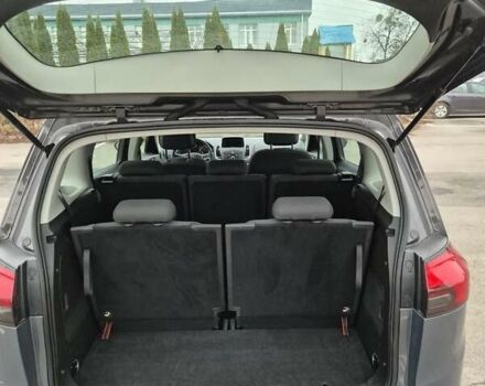 Серый Опель Зафира, объемом двигателя 1.96 л и пробегом 224 тыс. км за 10500 $, фото 22 на Automoto.ua