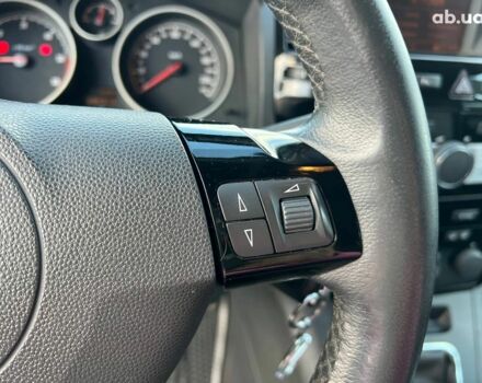 Серый Опель Зафира, объемом двигателя 1.7 л и пробегом 335 тыс. км за 7690 $, фото 23 на Automoto.ua