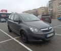 Серый Опель Зафира, объемом двигателя 1.7 л и пробегом 300 тыс. км за 3600 $, фото 1 на Automoto.ua