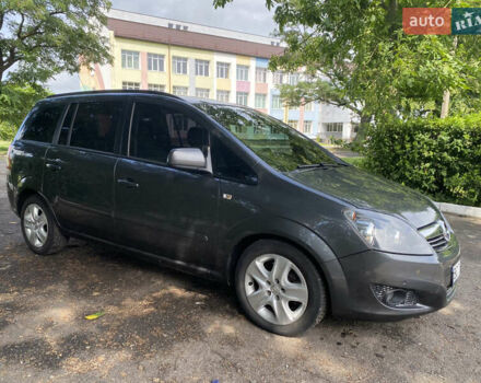 Серый Опель Зафира, объемом двигателя 1.69 л и пробегом 206 тыс. км за 7750 $, фото 2 на Automoto.ua