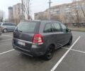 Серый Опель Зафира, объемом двигателя 1.7 л и пробегом 300 тыс. км за 3600 $, фото 3 на Automoto.ua