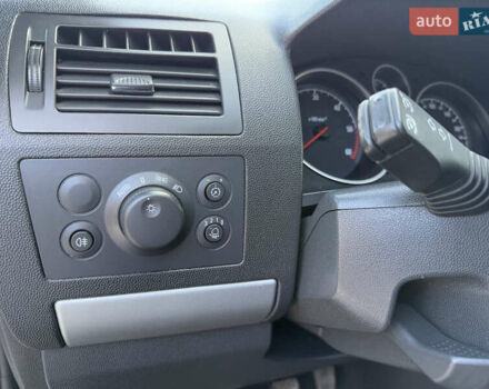 Сірий Опель Зафіра, об'ємом двигуна 1.69 л та пробігом 251 тис. км за 7750 $, фото 25 на Automoto.ua