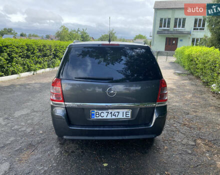 Серый Опель Зафира, объемом двигателя 1.69 л и пробегом 206 тыс. км за 7750 $, фото 4 на Automoto.ua