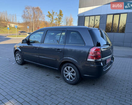 Серый Опель Зафира, объемом двигателя 1.8 л и пробегом 170 тыс. км за 7200 $, фото 21 на Automoto.ua