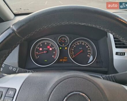 Серый Опель Зафира, объемом двигателя 1.6 л и пробегом 202 тыс. км за 6300 $, фото 20 на Automoto.ua