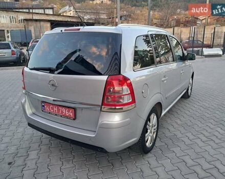 Опель Зафира 2012 в Могилев-Подольском на Automoto.ua Серый Опель Зафира, объемом двигателя 1.8 л и пробегом 259 тыс. км за 7800 $, фото 30 на Automoto.ua