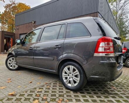 Сірий Опель Зафіра, об'ємом двигуна 1.8 л та пробігом 153 тис. км за 4800 $, фото 3 на Automoto.ua