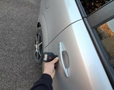 Серый Опель Зафира, объемом двигателя 1.6 л и пробегом 202 тыс. км за 6300 $, фото 41 на Automoto.ua