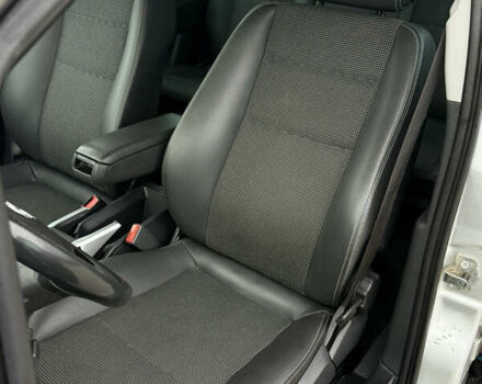 Серый Опель Зафира, объемом двигателя 1.7 л и пробегом 192 тыс. км за 7890 $, фото 12 на Automoto.ua