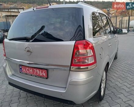 Опель Зафира 2012 в Могилев-Подольском на Automoto.ua Серый Опель Зафира, объемом двигателя 1.8 л и пробегом 259 тыс. км за 7800 $, фото 60 на Automoto.ua