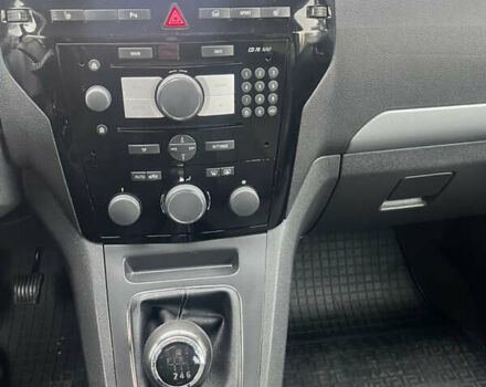 Опель Зафира 2012 в Луцке на Automoto.ua Серый Опель Зафира, объемом двигателя 1.7 л и пробегом 242 тыс. км за 8600 $, фото 3 на Automoto.ua