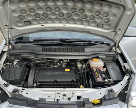 Серый Опель Зафира, объемом двигателя 1.6 л и пробегом 142 тыс. км за 7150 $, фото 35 на Automoto.ua