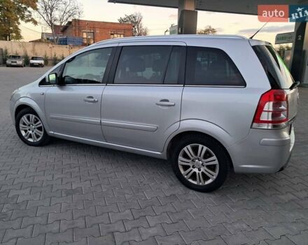 Опель Зафира 2012 в Могилев-Подольском на Automoto.ua Серый Опель Зафира, объемом двигателя 1.8 л и пробегом 259 тыс. км за 7800 $, фото 42 на Automoto.ua