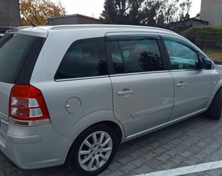 Серый Опель Зафира, объемом двигателя 1.8 л и пробегом 170 тыс. км за 7300 $, фото 10 на Automoto.ua