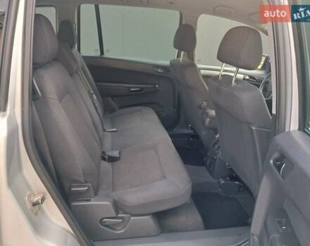 Опель Зафира 2012 в Могилев-Подольском на Automoto.ua Серый Опель Зафира, объемом двигателя 1.8 л и пробегом 259 тыс. км за 7800 $, фото 82 на Automoto.ua