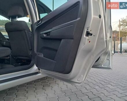 Опель Зафира 2012 в Могилев-Подольском на Automoto.ua Серый Опель Зафира, объемом двигателя 1.8 л и пробегом 259 тыс. км за 7800 $, фото 64 на Automoto.ua