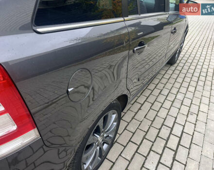 Опель Зафира 2012 в Луцке на Automoto.ua Серый Опель Зафира, объемом двигателя 1.7 л и пробегом 242 тыс. км за 8600 $, фото 11 на Automoto.ua