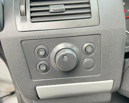 Серый Опель Зафира, объемом двигателя 1.6 л и пробегом 142 тыс. км за 7150 $, фото 31 на Automoto.ua