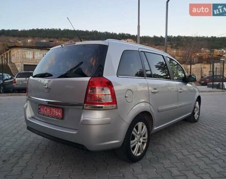 Опель Зафира 2012 в Могилев-Подольском на Automoto.ua Серый Опель Зафира, объемом двигателя 1.8 л и пробегом 259 тыс. км за 7800 $, фото 31 на Automoto.ua