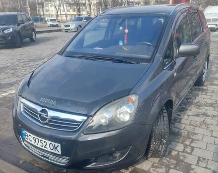 Опель Зафира 2012 в Львове на Automoto.ua Серый Опель Зафира, объемом двигателя 1.7 л и пробегом 190 тыс. км за 7500 $, фото 6 на Automoto.ua