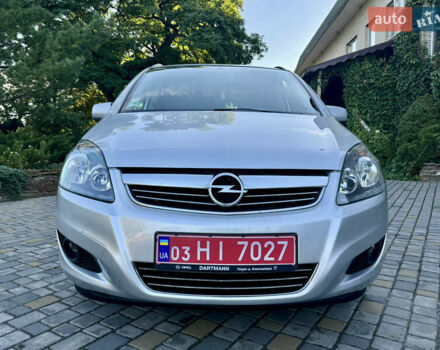 Сірий Опель Зафіра, об'ємом двигуна 1.8 л та пробігом 202 тис. км за 8550 $, фото 17 на Automoto.ua