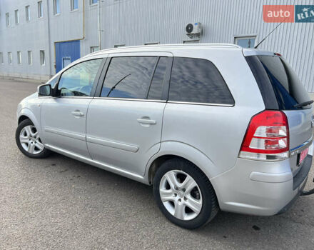 Серый Опель Зафира, объемом двигателя 1.6 л и пробегом 142 тыс. км за 7150 $, фото 16 на Automoto.ua