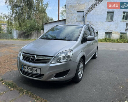 Серый Опель Зафира, объемом двигателя 1.7 л и пробегом 215 тыс. км за 7700 $, фото 12 на Automoto.ua
