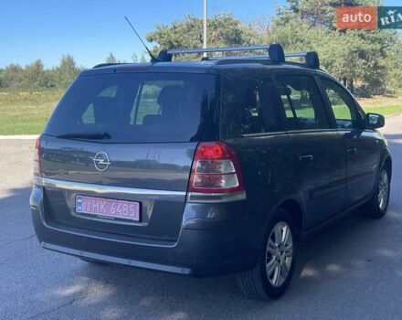 Сірий Опель Зафіра, об'ємом двигуна 1.8 л та пробігом 202 тис. км за 7400 $, фото 6 на Automoto.ua