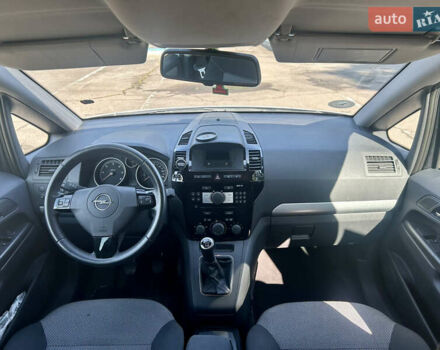 Опель Зафіра 2012 у Львові на Automoto.ua Сірий Опель Зафіра, об'ємом двигуна 1.7 л та пробігом 217 тис. км за 7200 $, фото 15 на Automoto.ua