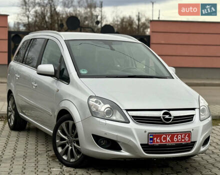 Серый Опель Зафира, объемом двигателя 1.7 л и пробегом 192 тыс. км за 7890 $, фото 72 на Automoto.ua