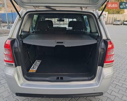 Опель Зафира 2012 в Могилев-Подольском на Automoto.ua Серый Опель Зафира, объемом двигателя 1.8 л и пробегом 259 тыс. км за 7800 $, фото 65 на Automoto.ua