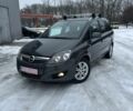 Серый Опель Зафира, объемом двигателя 1.8 л и пробегом 203 тыс. км за 8350 $, фото 1 на Automoto.ua