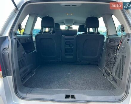 Серый Опель Зафира, объемом двигателя 1.7 л и пробегом 335 тыс. км за 7690 $, фото 38 на Automoto.ua