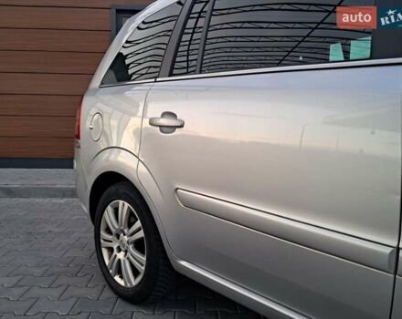 Опель Зафира 2012 в Могилев-Подольском на Automoto.ua Серый Опель Зафира, объемом двигателя 1.8 л и пробегом 259 тыс. км за 7800 $, фото 63 на Automoto.ua