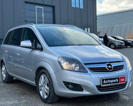 Серый Опель Зафира, объемом двигателя 1.7 л и пробегом 335 тыс. км за 7690 $, фото 11 на Automoto.ua