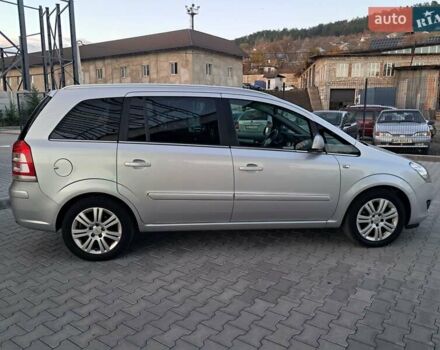 Опель Зафира 2012 в Могилев-Подольском на Automoto.ua Серый Опель Зафира, объемом двигателя 1.8 л и пробегом 259 тыс. км за 7800 $, фото 34 на Automoto.ua