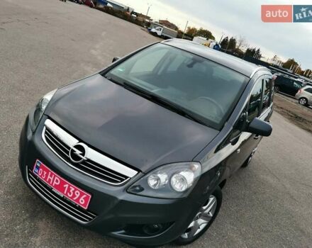 Опель Зафира 2012 в Белой Церкве на Automoto.ua Серый Опель Зафира, объемом двигателя 1.6 л и пробегом 215 тыс. км за 7500 $, фото 1 на Automoto.ua